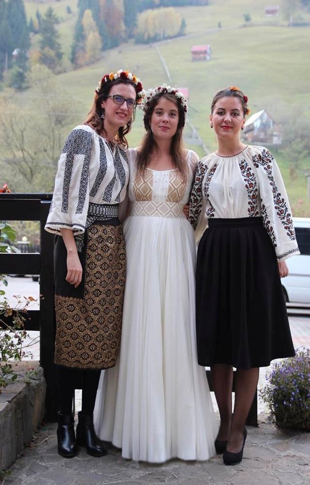 mode Same Can not Rochia de mireasa traditionala – Nunta Tradiţionala Romaneasca